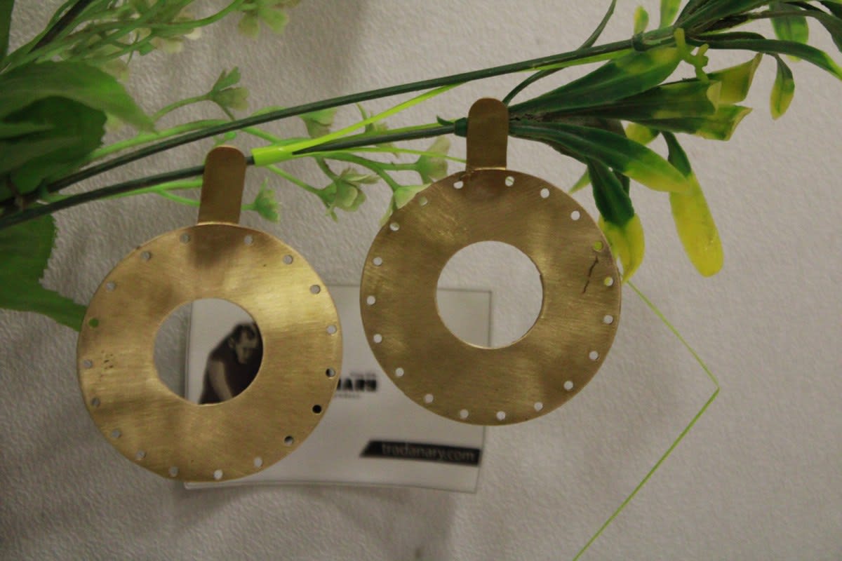 Brass Earrings In Cut Out Point & Circle Shape — Brass