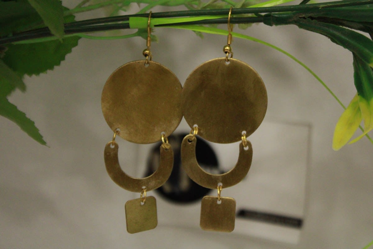 Brass Earrings In Circle & Semicircle  Shape — Brass
