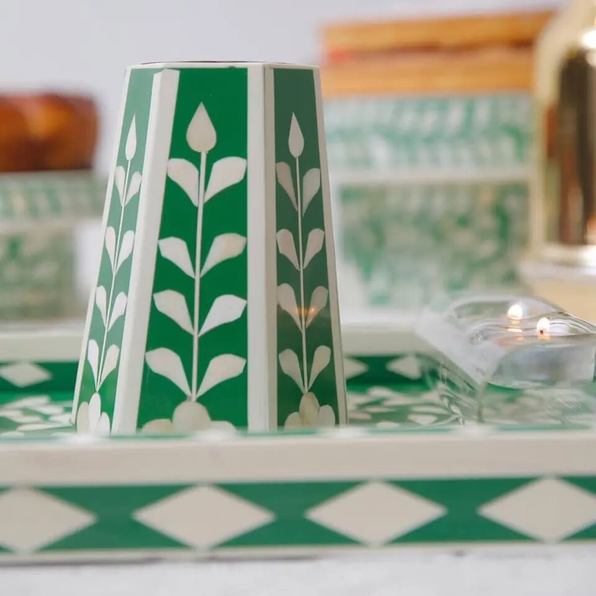 Bakhoor Burner Set In Green Color — Mother Of Pearl