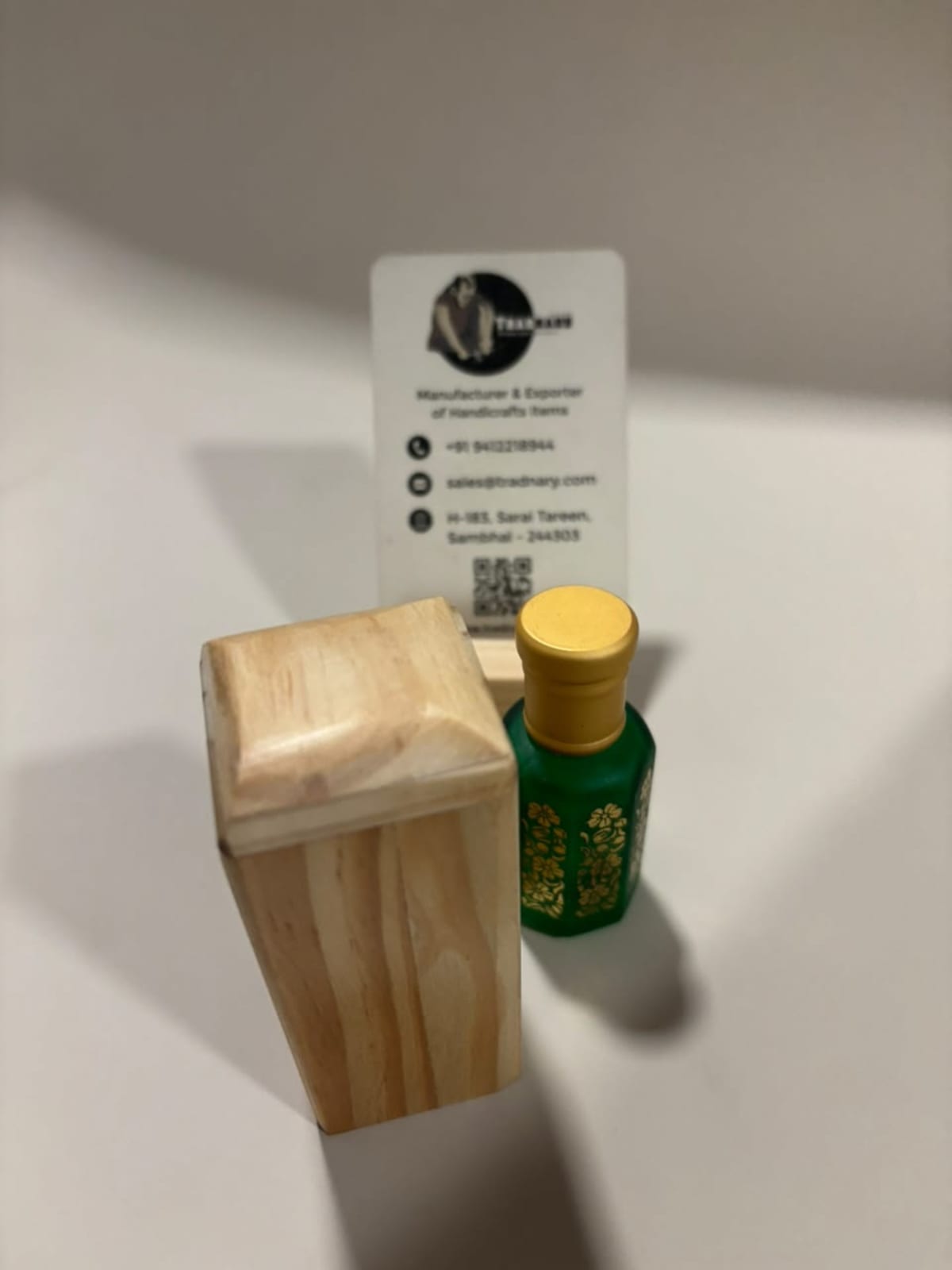 Wooden Attar & Perfume Holder handmade in Pine Wood by an Indian manufacturer