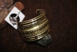 Engraved And Dual Rope Design Brass Cuff product view 2