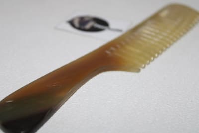 Horn Comb In Wide Teeth thumbnail 3