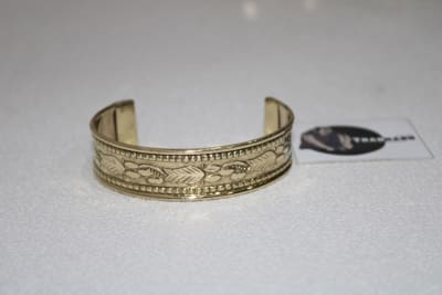 Brass Cuff With Leaves Design thumbnail 1