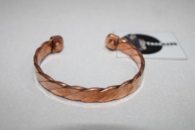 Magnetic Copper Cuff Bracelet thumbnail 1