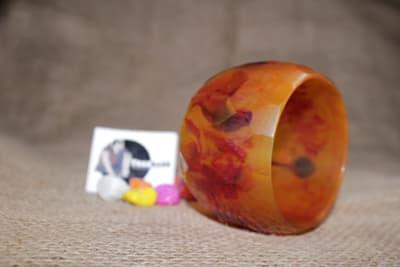 Round Resin Bangle With Hexagon Design thumbnail 3
