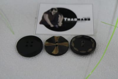 BuffaLo Horn Button thumbnail 1
