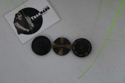 BuffaLo Horn Button thumbnail 3