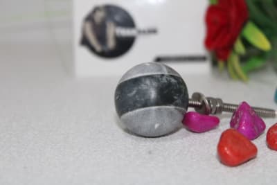 Stripe Marble Knob thumbnail 2