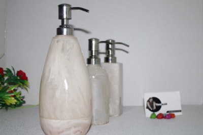 Resin Soap dispenser thumbnail 1