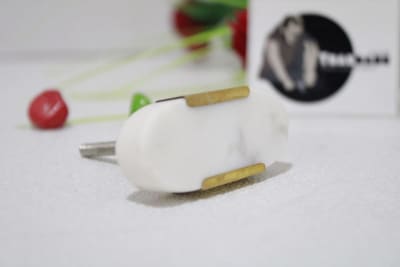 Knob In White Marble thumbnail 2