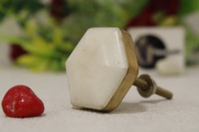 White Marble Knob With Molded Brass thumbnail 1