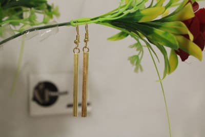 Brass Earrings In Rectangular Thin Stick thumbnail 2