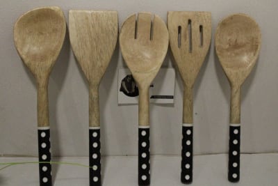 Five Wooden Spoon Set In Resin Handle thumbnail 3
