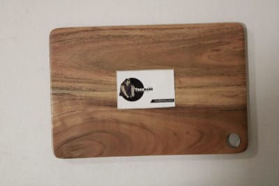Wooden Chopping Board With Corner Hole Design In Small Size thumbnail 2