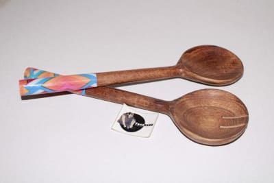 Two Wooden Spoon Set In Resin Handle thumbnail 1