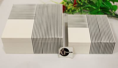 Resin Box With 1/4 Part white & 3 Parts Lining Design thumbnail 3