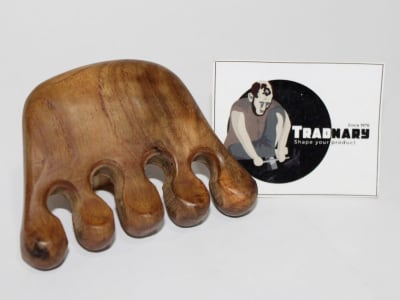 MASSAGE COMB thumbnail 1