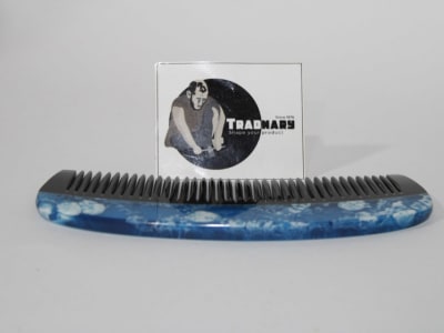 RESIN & HORN JOINEDED COMB thumbnail 2