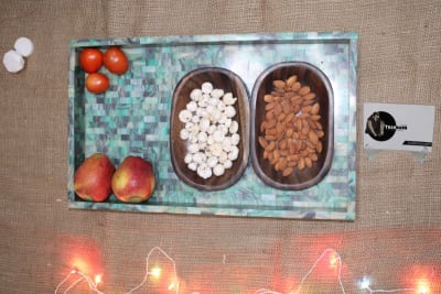 RESIN INLAY SERVING TRAY IN MOSAIC DESIGN thumbnail 2