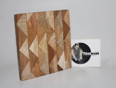 WOOD INLAY COSTER IN ZIGZAG DESIGN thumbnail 2