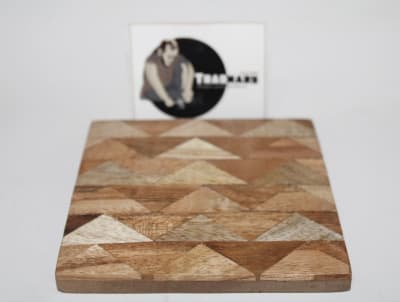 WOOD INLAY COSTER IN ZIGZAG DESIGN thumbnail 3