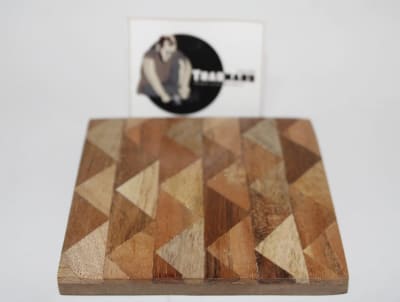 WOOD INLAY COSTER IN ZIGZAG DESIGN thumbnail 4