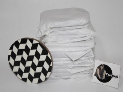 B&W RESIN COASTER IN ZIGZAG DESIGN thumbnail 5
