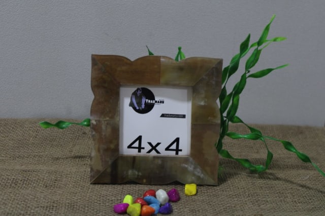 Handmade Brown Horn Photo frame in Horn manufactured in India