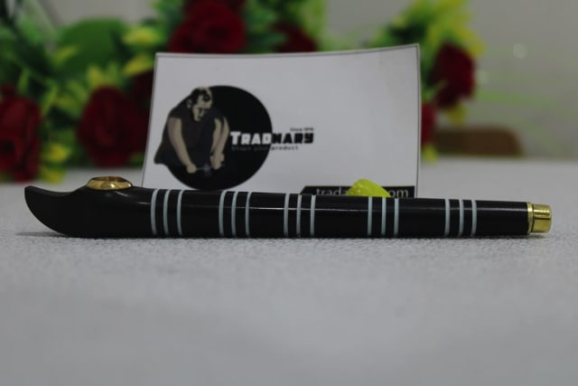 Handmade Medwakh Pipe Resin in Resin & Brass manufactured in India