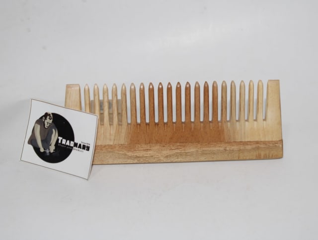 Handmade SHAMPOO COMB in NEEM WOOD manufactured in India