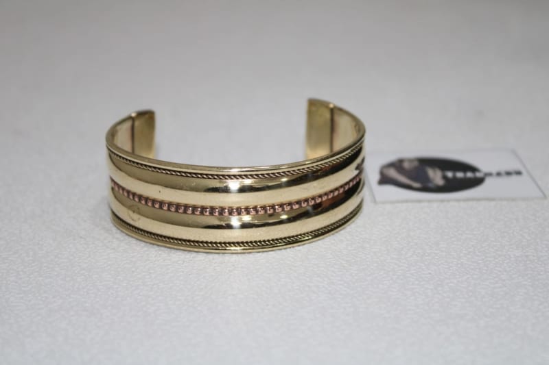Single Copper Bending In Middle Brass Cuff — Brass