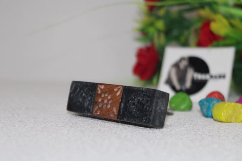 Resin Wood knob — Resin & wood