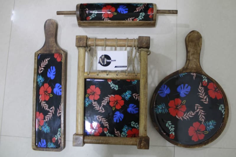 Wooden Serving khatiya platters set — Wood