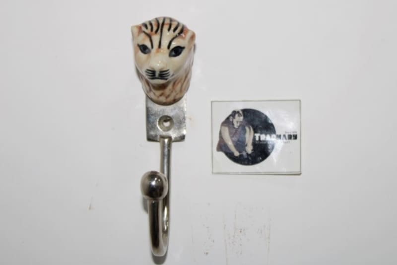 Ceramic Tiger Wall Hook — Ceramic 