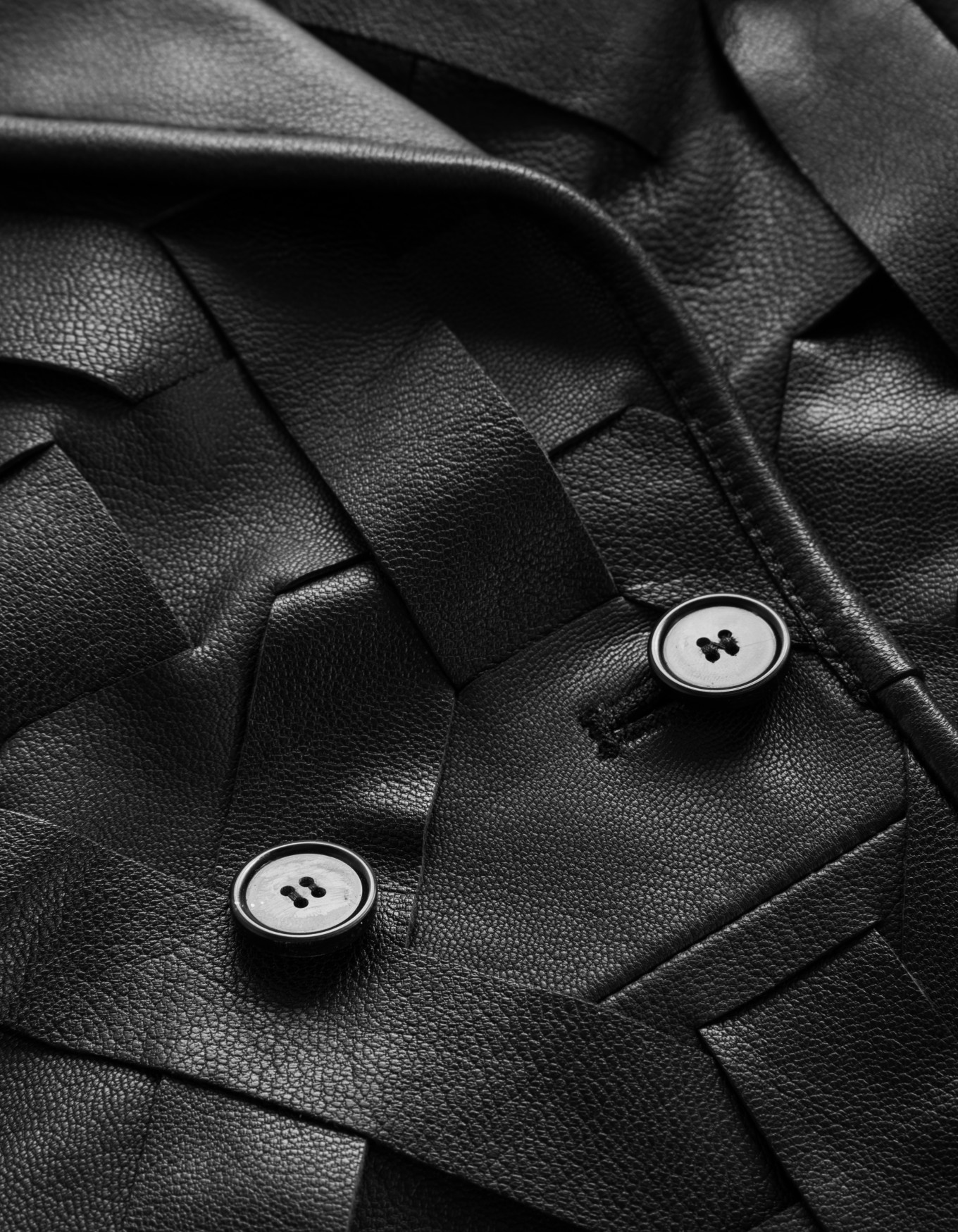 Short Tailored Jacket, Black Leather Weave image number 5