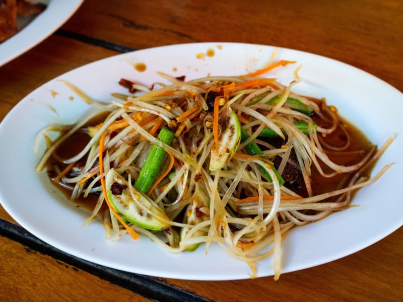 チェンマイのガイヤーンが美味しい「Cherng Doi Roast Chicken」