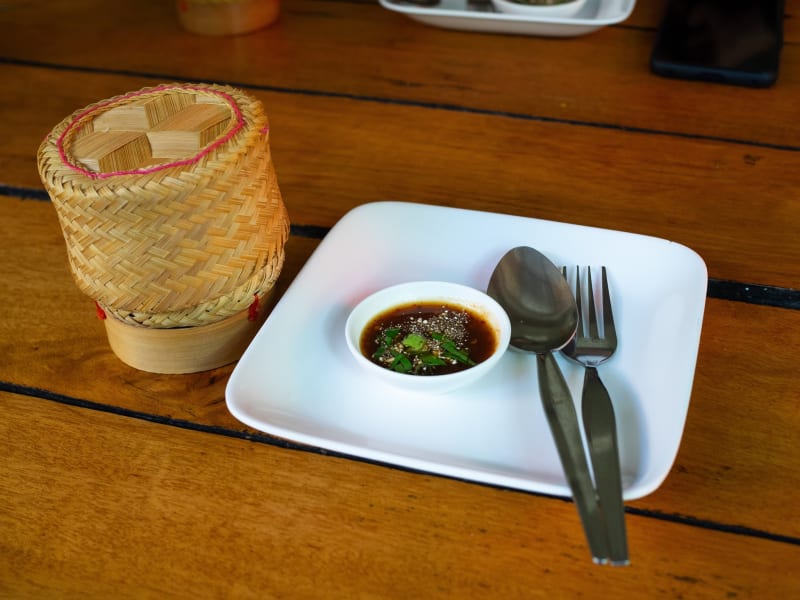 チェンマイのガイヤーンが美味しい「Cherng Doi Roast Chicken」