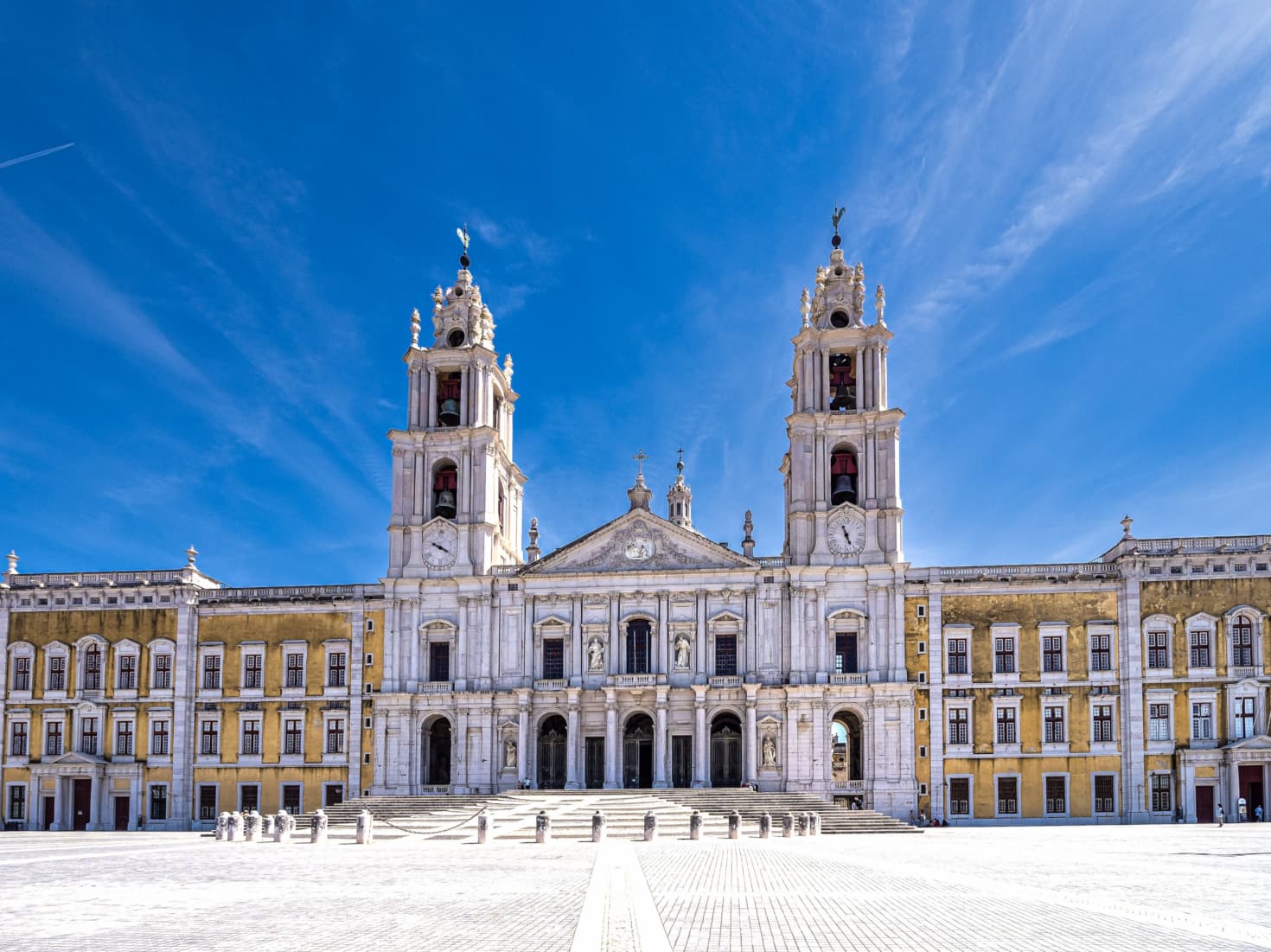 HISTORIC LIBRARIES - The Mafra National Palace; a monumental baroque