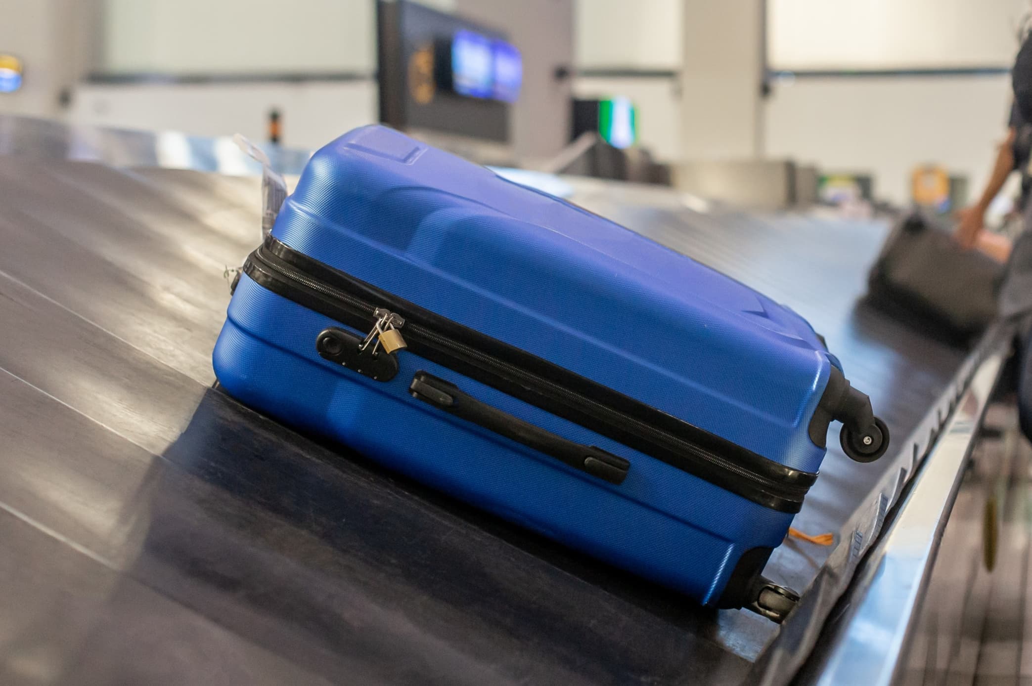 Lost baggage at the Airport - Travel Tips for First Time Travelers travelling internationally - first time international travel tips