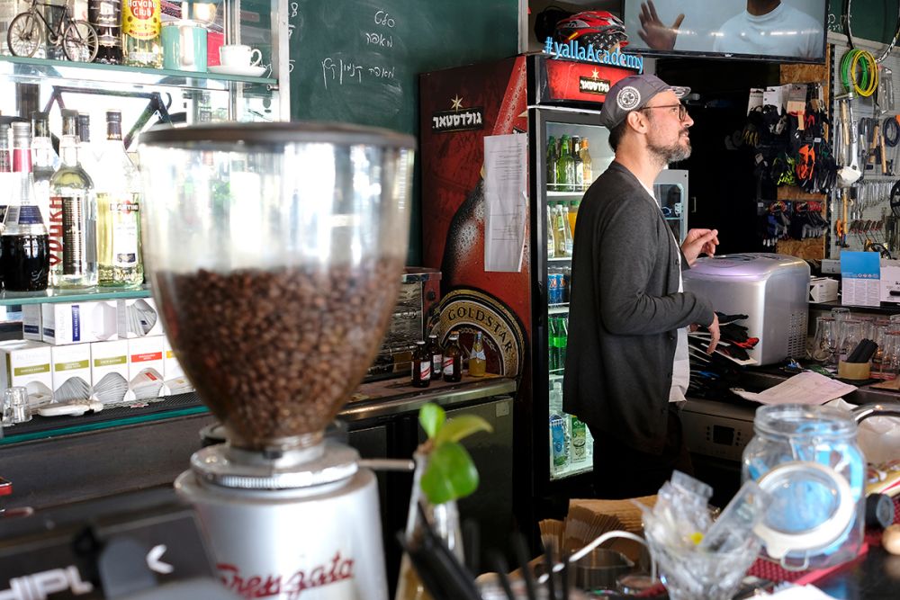 arnon bike cafe tel aviv