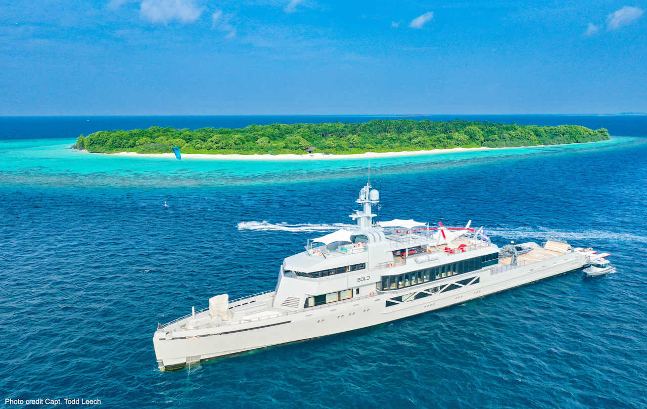 BOLD Yacht Charter