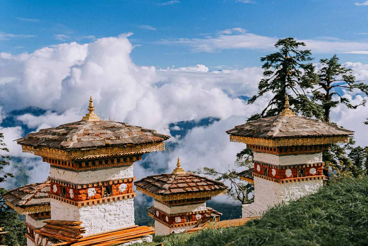 High Passes & Forest Rituals – Thimphu to Punakha
