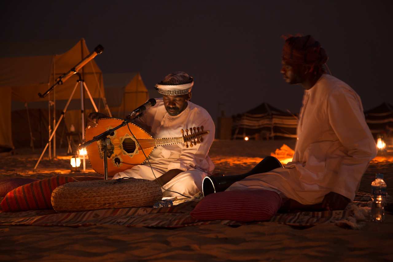 Omani Hosts & Campfire Stories