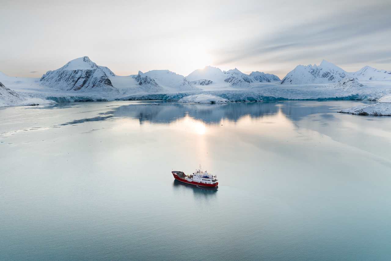 Day 4: Transition to Sea – Embark MV Vikingfjord