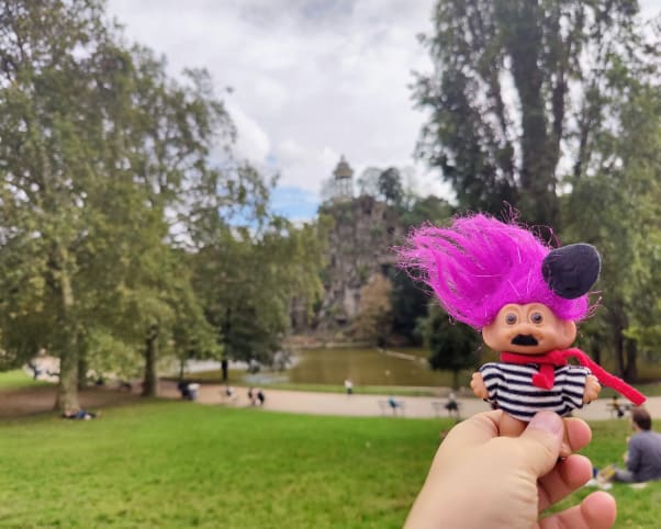 Oswald at Parc des Buttes-Chaumont in Paris, France