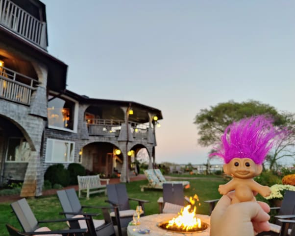 Oswald at Land's End Inn in Provincetown, MA, USA