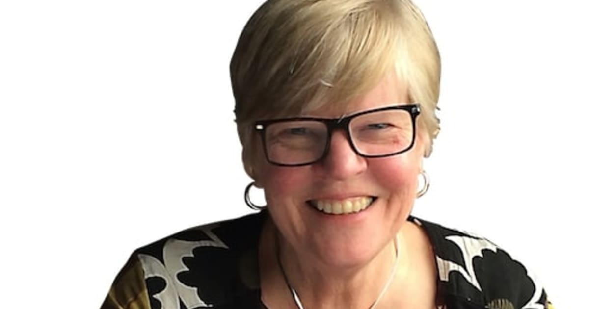 Roberta Hill Travel Massive