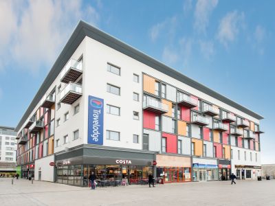 Hotels Closest To Park Royal Travelodge Hotels Near Park Royal