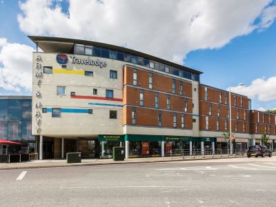 Hotels In Leigh On Sea Travelodge Near Hotels In Leigh On Sea