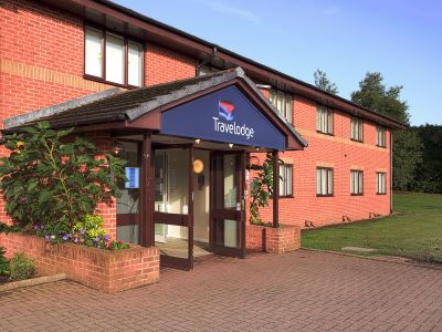 northampton travel lodge